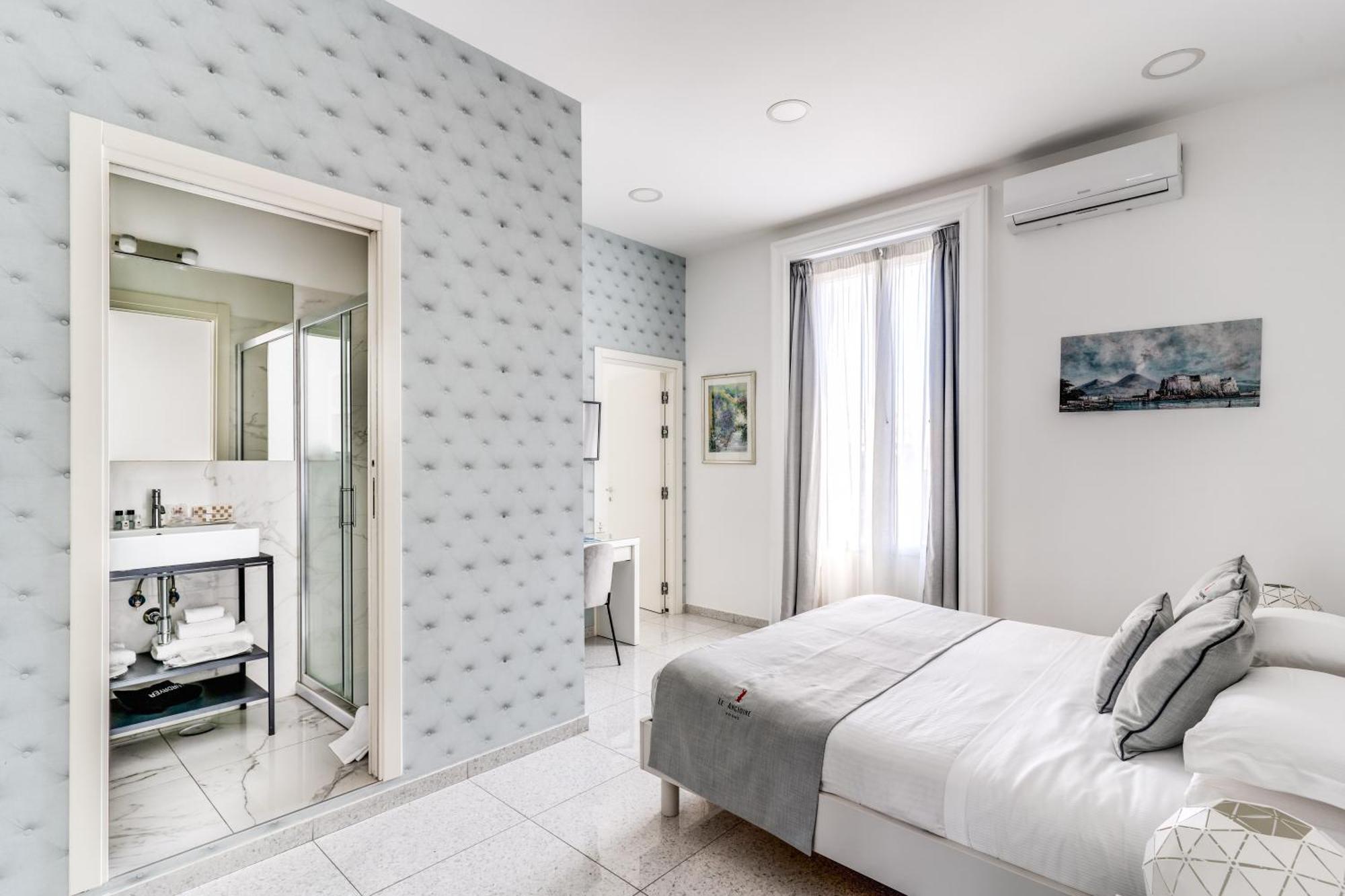 Le Angioine Rooms Neapol Exteriér fotografie